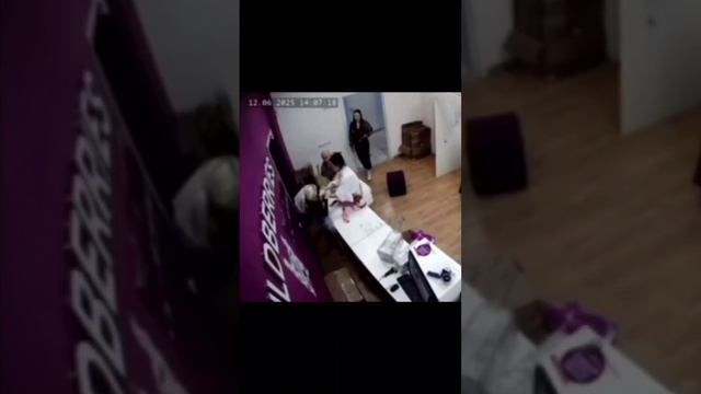 Бои из правил в WB
