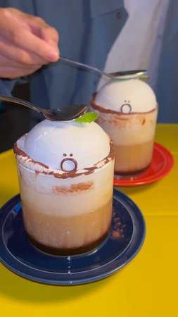 1XkQJcVmb7I - 飾りたくなるくらい可愛い抹茶プリン🍮 #福岡グルメ
