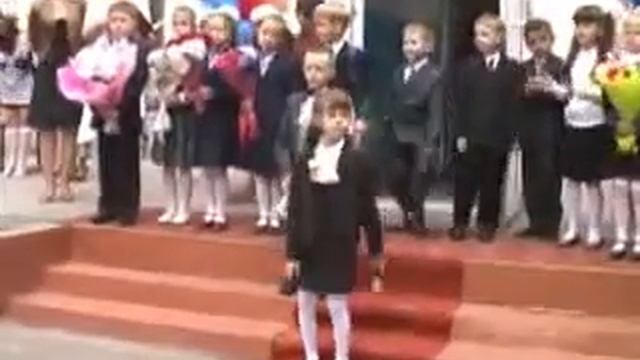 Слушаем девочку, смотрим на мальчика