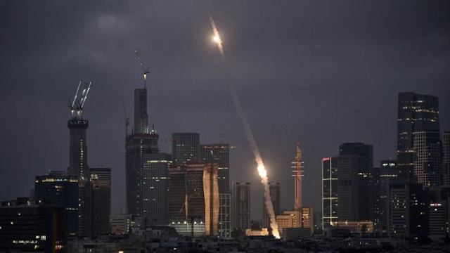 Эксперт оценил, кто выходит победителем из конфликта на Ближнем Востоке.