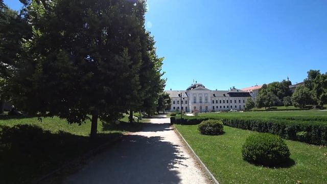 СЛОВАКИЯ/БРАТИСЛАВА/ПРОГУЛКА/ДОСТОПРИМЕЧАТЕЛЬНОСТИ/КАФЕ/ЦЕНЫ/SLOVAKIA/BRATISLAVA/WALKING/SIGHTSEEING