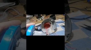 Массажёр 
Yamaguchi Yugana замена аккумулятора .