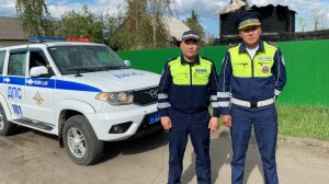 Первыми прибыли на пожар и спасли мужчину из горящего частного дома автоинспекторы в Якутии
