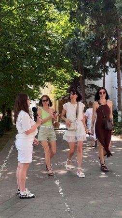 А что вы делаете первым делом, когда вас все достало?