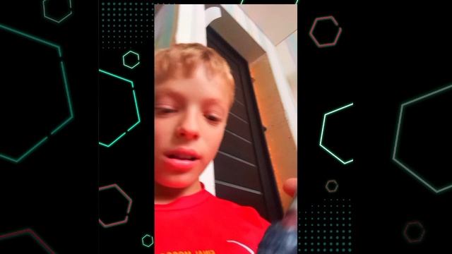 ищу свои игрушки !