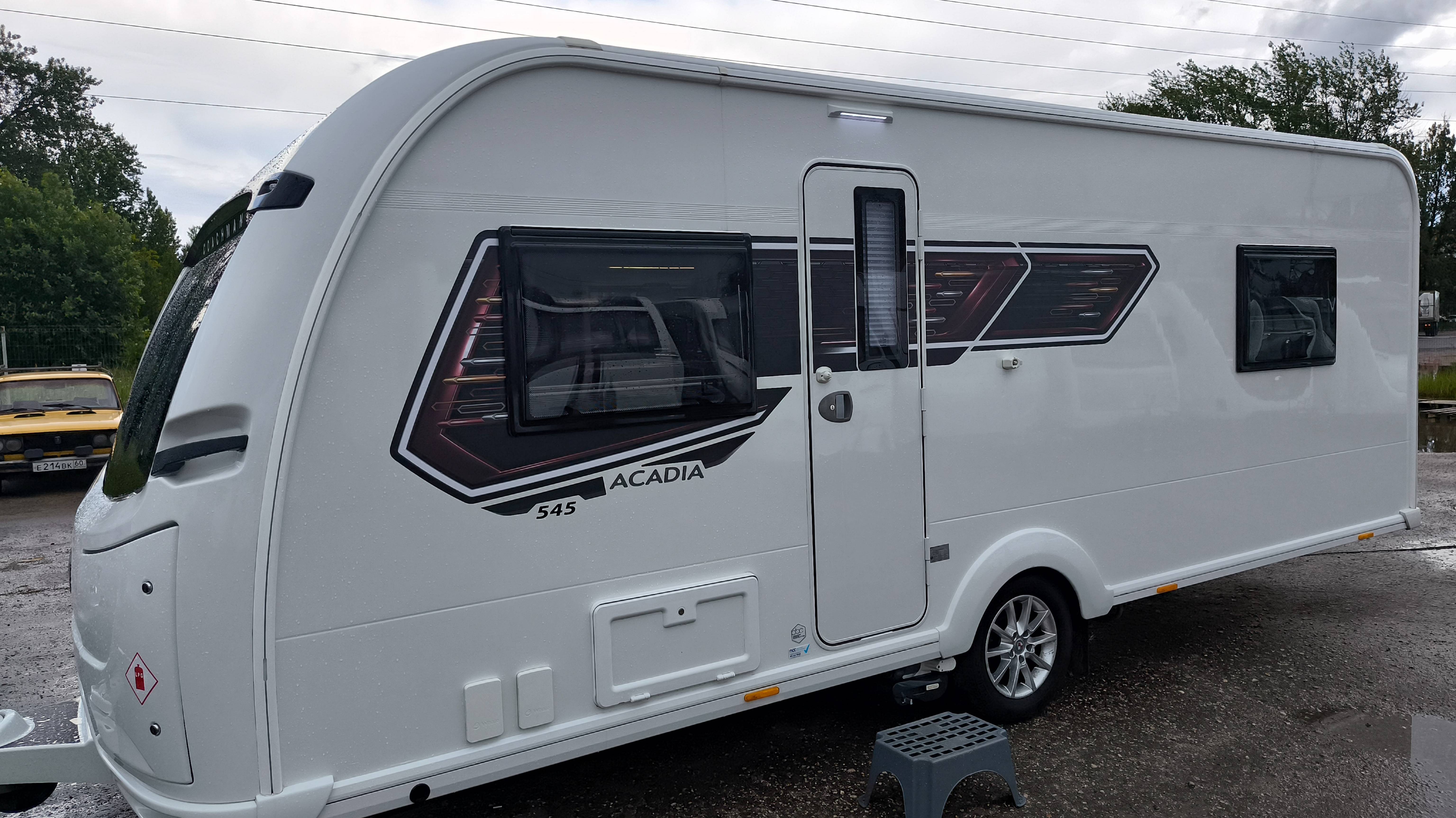 Премиальный автодом COACHMAN 2023 года на 4 места с королевской планировкой и зимним отоплением