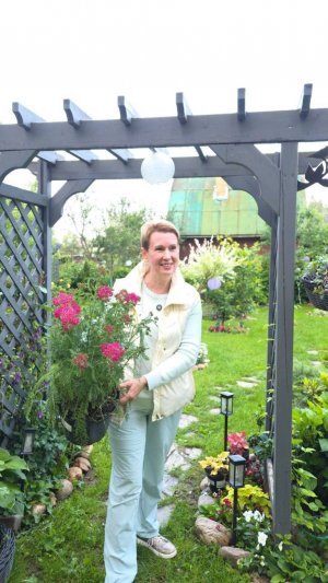 23 июня дача | обзор новых покупок и участка после дождя | цветанутые мы с мужем