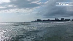 Анапа сегодня 24 июня 2025. Центральный пляж в Анапе. Море и погода в Анапе сейчас. Люди купаются