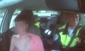 Подростка, получившего серьезные ожоги, помогли экстренно доставить в больницу автоинспекторы в Омск
