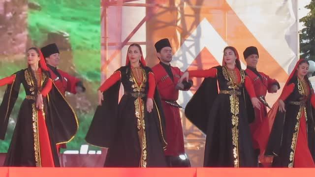 чечено-ингушский анс. "дети гор"