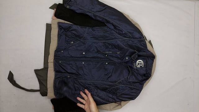 37418 Верхняя одежда, куртки м/ж лето , секонд (cream) оптом