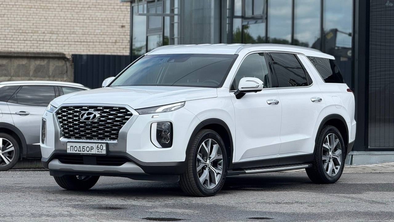 Hyundai Palisade 2.2CRDI AT 2WD. Привезён на заказ из Южной Кореи для клиента из Пскова.