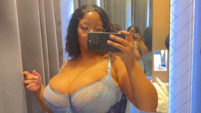 VLOG Bra shopping at Foschini, Truworths, Ackermans, Mr Price and Cotton On   Busty Girls