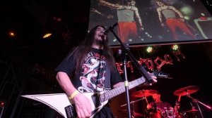 Johnny is Dead. Z-TRAKTORZ