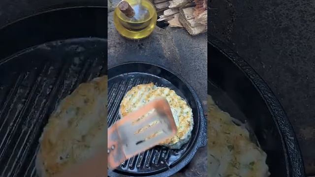 Морской Бургер с Креветками и Кальмаром + Сладкий Картофель