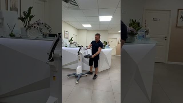 Новый прибор для работы подолога на базе Revixan Duo Light