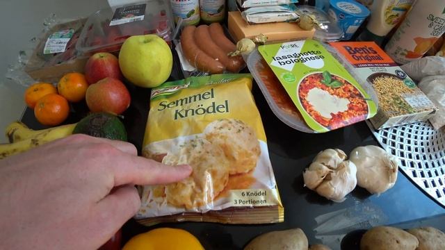 Австрія/ ВІДЕНЬ / Що їли  біженці з УКРАЇНИ /АВСТРИЯ/ВЕНА / ЧЕМ КОРМИТ БЕЖЕНЦЕВ "ЗАГНИВАЮЩАЯ ЕВРОПА"