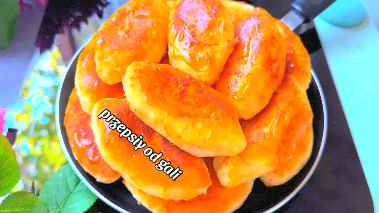 "Простой рецепт из кефира и яйца за 10 минут! Вкус из детства – как готовили в СССР! Быстро и дешево