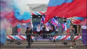 Дымовые факелы на День России 2025. Пиротехническое шоу СПб