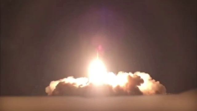 Кадры, предположительно момента запуска ракет Ирана по базе США в Катаре.