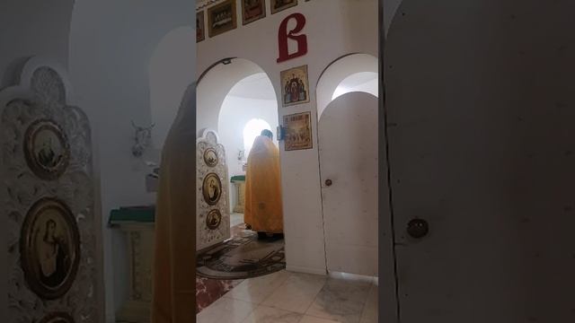 Дорогие братья и сестры! Божественная служба храм Святой Троицы