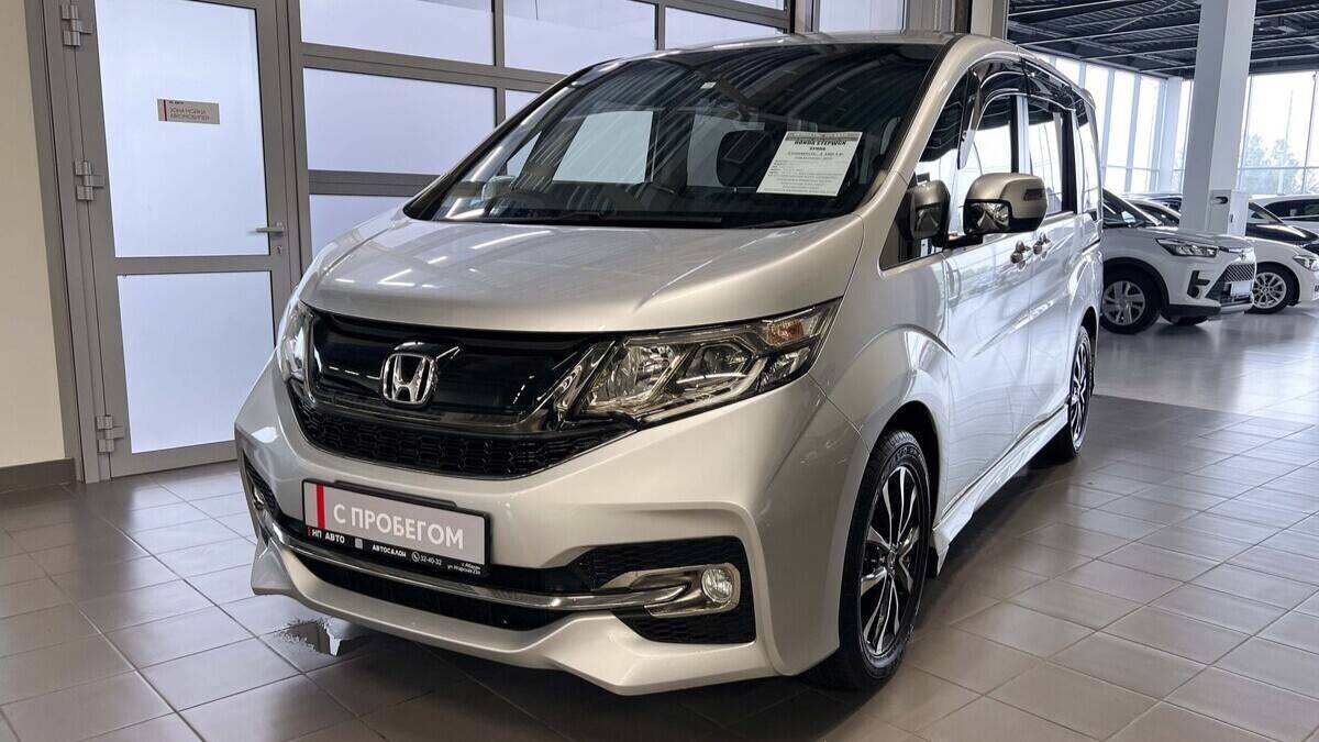 Обзор Honda Stepwgn, 2015 год | Продажа в Абакане | НП АВТО
