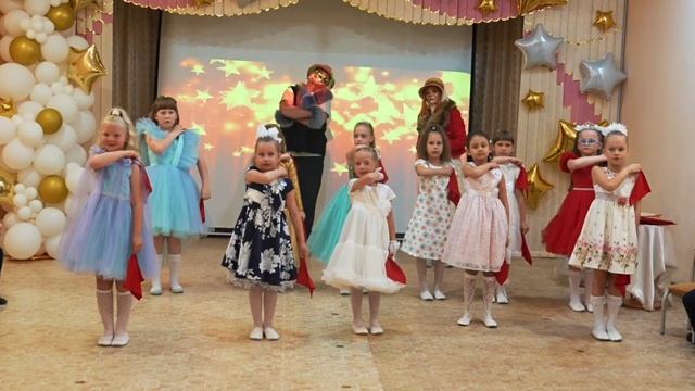 Выпускной. 8 группа   Детский сад 125 г.Севастополь музыкальный руководитель Круглова А.С. 2025 год