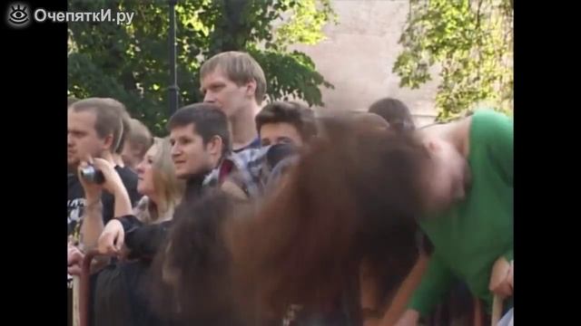 Взгляд старшего поколения на молодое