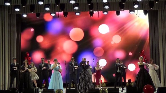 ЛЕТЕТЬ ПО БЕЛОМУ СВЕТУ... Выпускники 2025