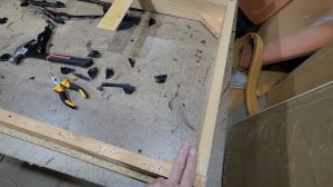 Перетяжка, ремонт старого дивана. Часть 1.