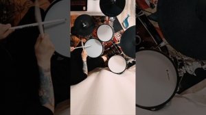 In Flames-The quiet place |DRUMCOVER|🥁
#melodic #metal #drums #cover #mdm #барабаны #кавер #метал