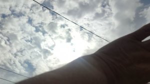 вот таким образом волшебник Иван Иванович Кулебякин разгоняет тучи... 25 июня