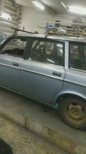Оторвали выхлоп после ночных покатушек на Вольво