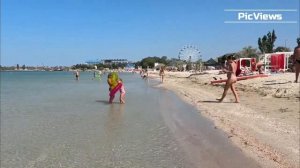 Крым Черноморское сегодня 25 июня 2025.  Центральный пляж. Море и погода сейчас в Черноморском
