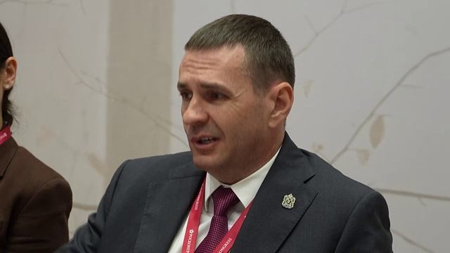 Реализацию крупных инфраструктурных проектов в крае обсудил Дмитрий Демешин с группой Полипластик