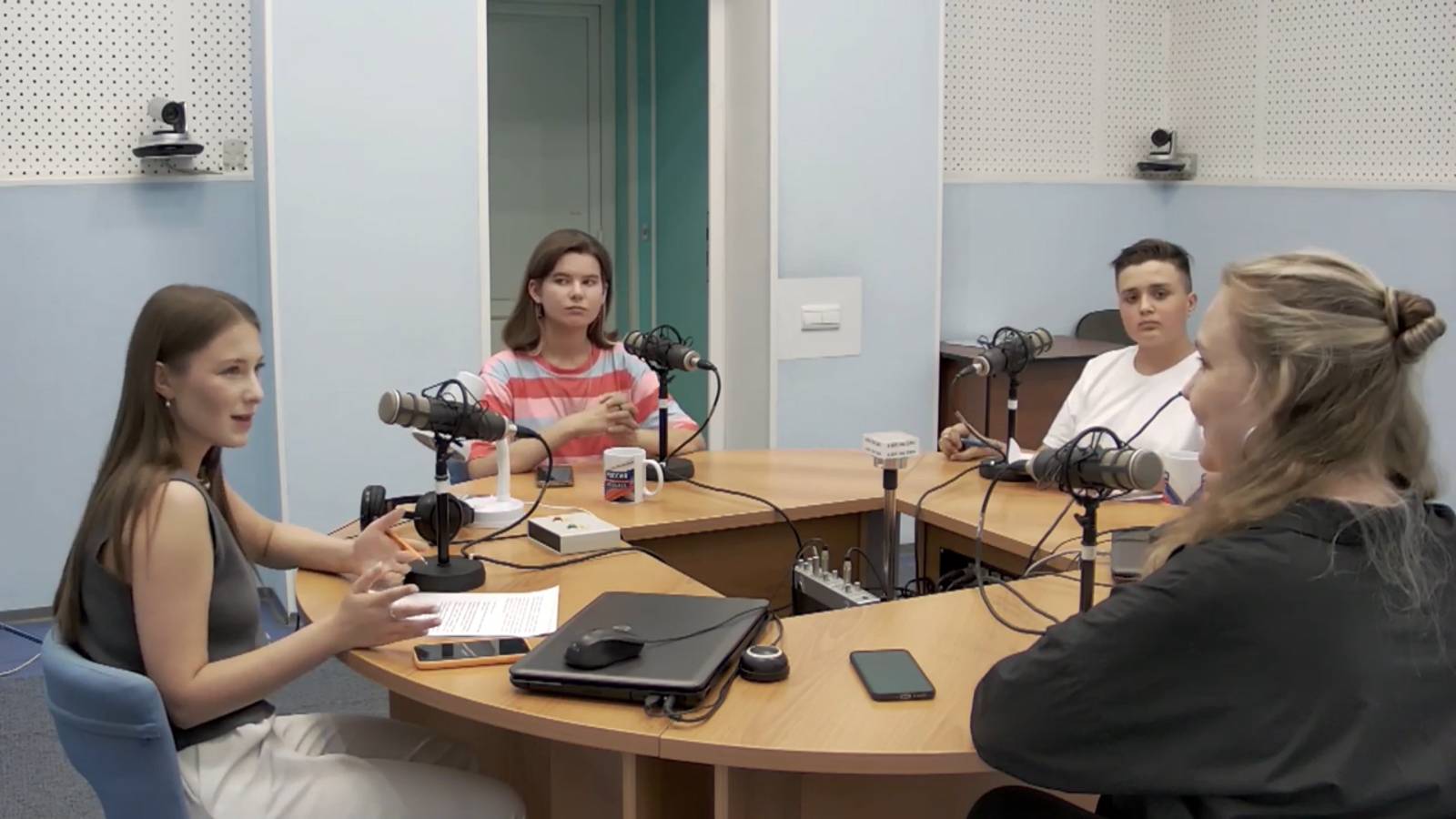 Литературная гостиная на “Маяке”: “Прощай, оружие!”
