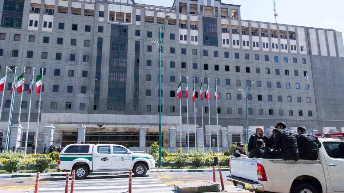 Парламент Ирана одобрил проект о приостановке сотрудничества с МАГАТЭ