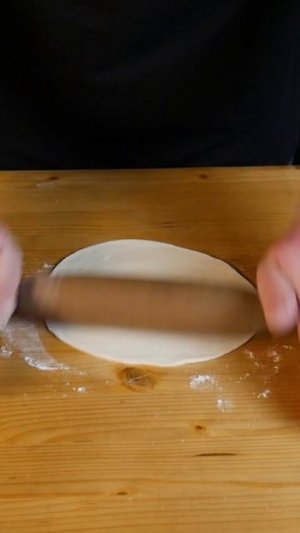 Чебуреки – Самый простой и удачный рецепт теста. Всегда Сочные и Хрустящие Чебуреки