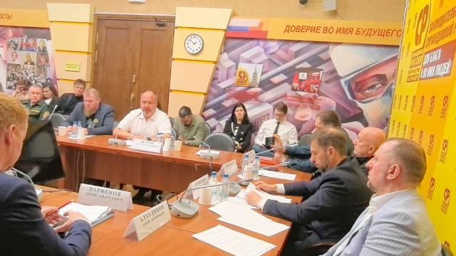 Реальная Россия обсуждает в госдуме учреждение должности военного омбудсмена