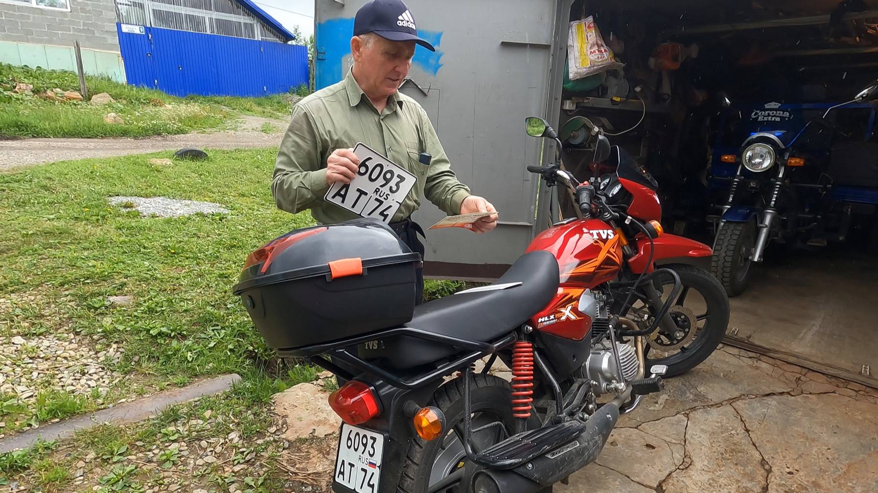 Индийский мотоцикл TVS 150X. Обзор Андрея Виноградова. Часть 13. Постановка на учет в ГИБДД. Номера.