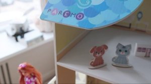 Кукольный домик для девочек "Лира", с мебелью (28 предметов в наборе и с гаражом), для кукол 30 см