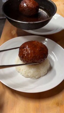 Hw-ZX3KVj74 - 肉厚なハンバーグを挟んだ美しすぎるオムライス！久留米にある「馳走おがた」#福岡グルメ #japanesefood #japantravel