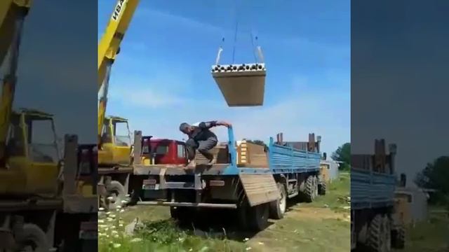 Облегченные плиты перекрытия высотой 160.