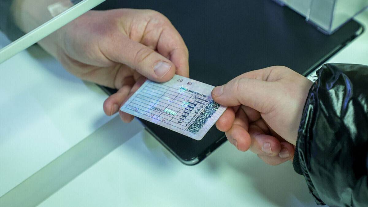КАК СНЯТЬ ЗАПРЕТ НА РЕГИСТРАЦИОННЫЕ ДЕЙСТВИЯ С АВТОМОБИЛЯ В 2025 ГОДУ?