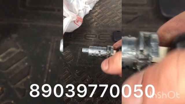 Заклинил замок зажигания Бмв Е60.ключ отмычка и Ремонт замка зажигания Бмв е60.+79039770050. Москва