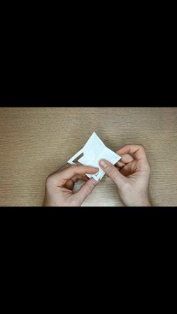 Как вырезать снежинку из бумаги легко