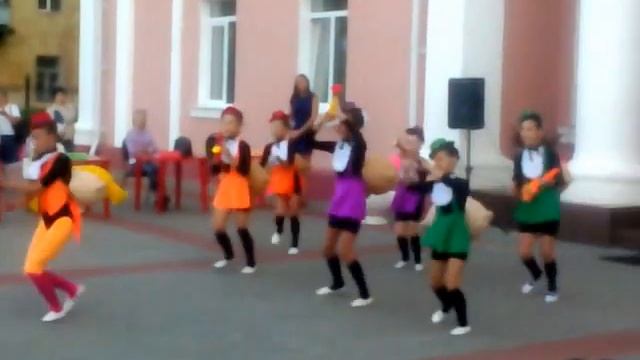 Весёлый оркестр