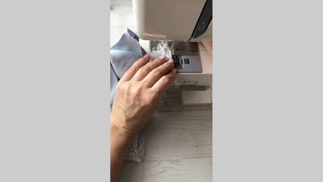 Костюмчик по мотивам Zara. Процесс. Подробно о притачивании кружева