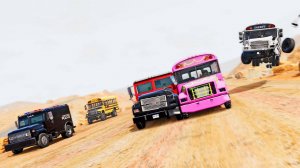 Гонки по Длинной ухабистой дороге в Пустыне на автобусах в BeamNG Drive