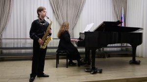 Христофориди Виталий, 10 лет, саксофон. "Ларго", "Nuits Blanches".